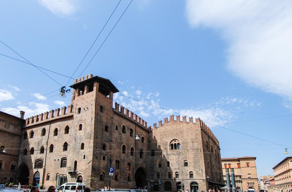 Ur-Nest Piazza Maggiore Bolonha Quarto foto